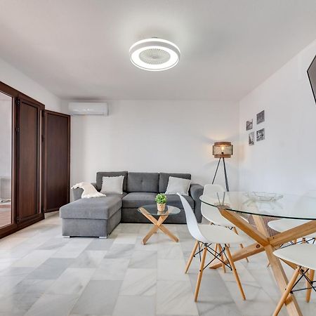 Apartamento Con Amplio Porche Y Bbq Benalmadena Exterior photo