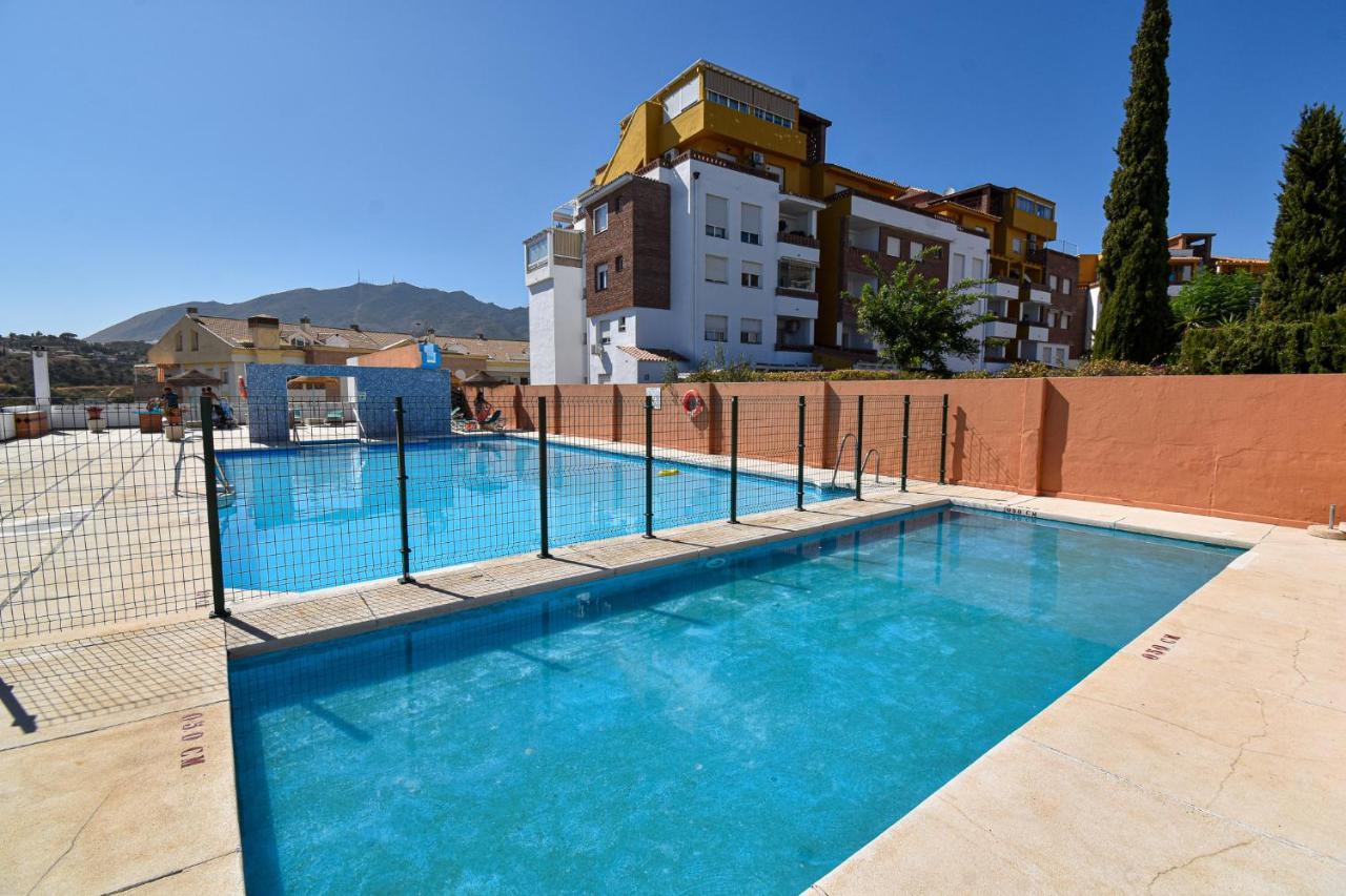 Apartamento Con Amplio Porche Y Bbq Benalmadena Exterior photo