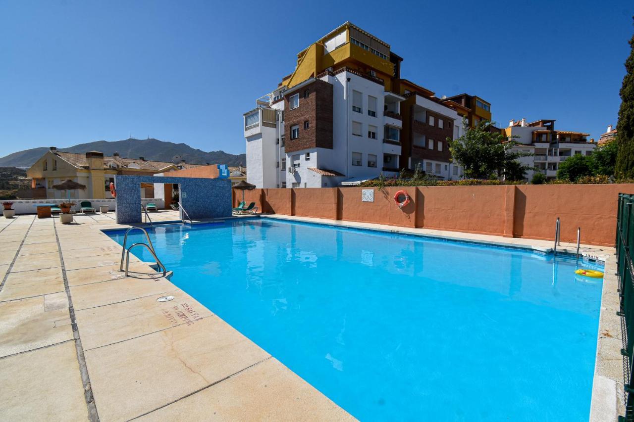 Apartamento Con Amplio Porche Y Bbq Benalmadena Exterior photo